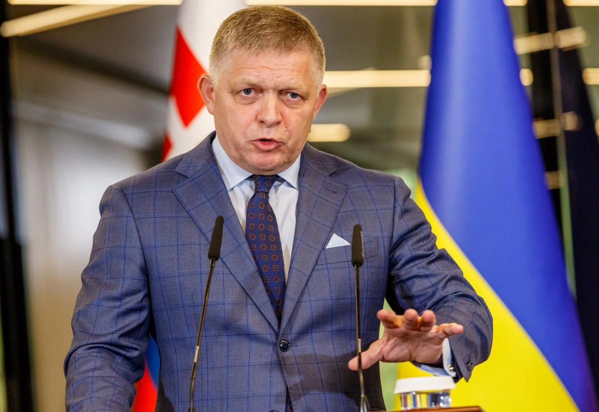 "Постріл собі в ногу": в МЗС відреагували на намір Словаччини обмежити електрику Україні
