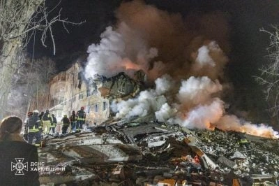 Внаслідок удару по Харкову кількість загиблих різко зросла (фото, відео)