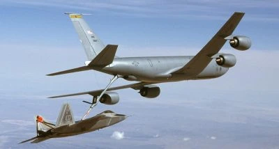 Операція "Епічна лють": заправники для неї створені завдяки ризику Boeing за $16 млн