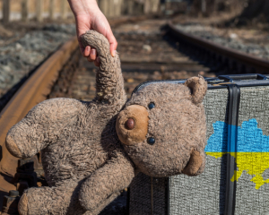 Соцполітика провалює  підтримку дітей. Батьки запитують: що робити?